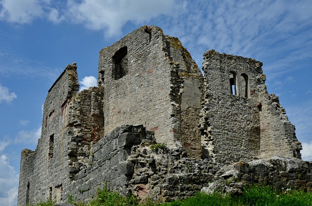zřícenina hradu homburg